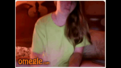 [Omegle] Teen Flashing Her Boobies