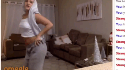 [Omegle] Chicks Showing Off Their Asses