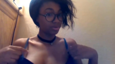 Busty Ebony Teen Bating Her Pussy