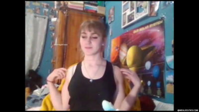 Hot Omegle Girl masturbates with Stranger